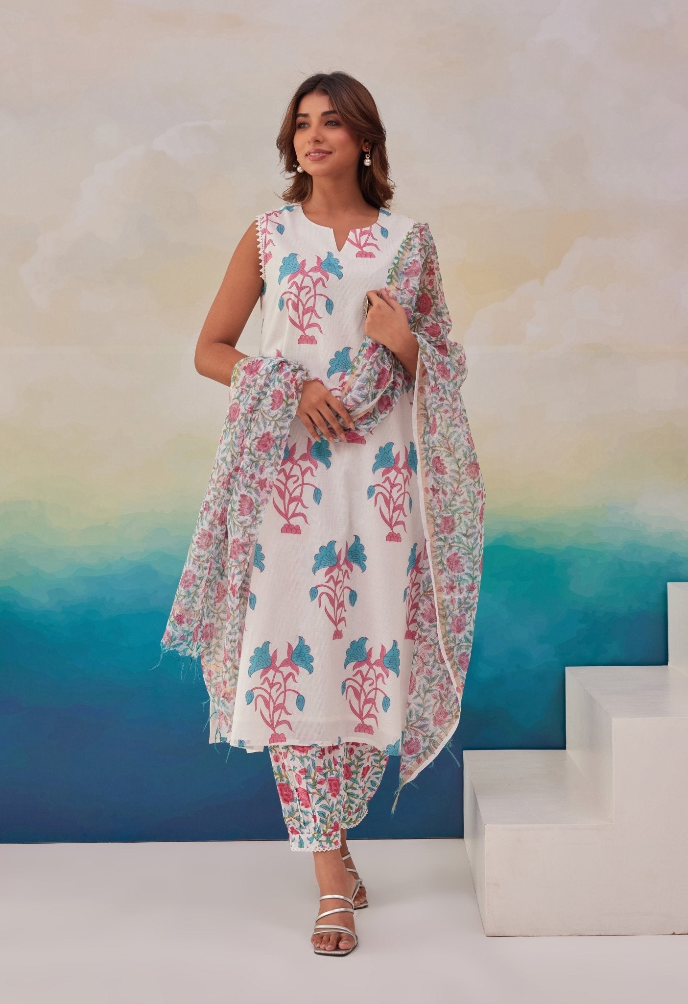 White Hand Block Printed Kurta set With Doriya Dupatta - Tara-C-Tara
