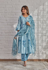 Blue Floral Buta Printed Kurta Set With Doriya Dupatta - Tara-C-Tara