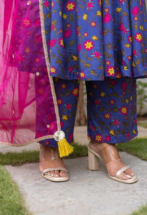 Blue Pink Floral Printed kurta palazzo set with embroidered organza Dupatta - Tara-C-Tara