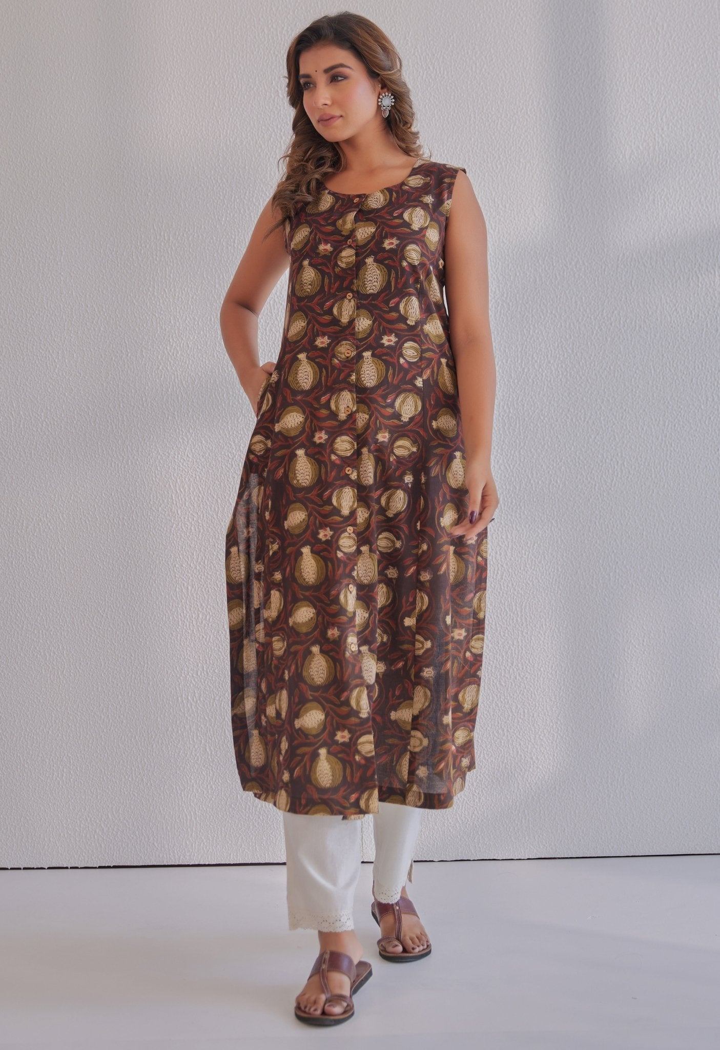 Brown Jahota Hand Block Printed Cotton Sleeveless Kurta - Tara - C - Tara