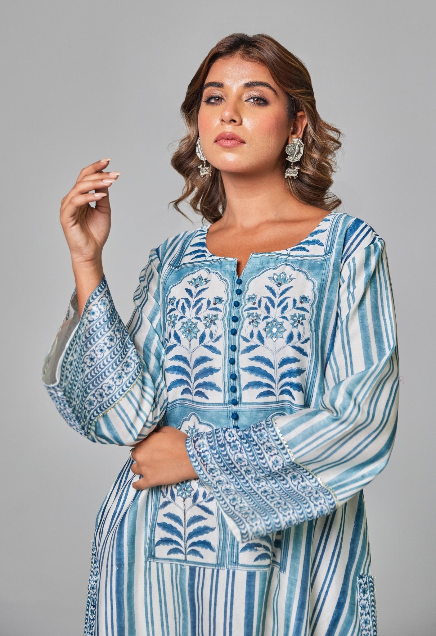 Classic Charm: Off - White Chanderi Set with Blue Hues - Tara - C - Tara