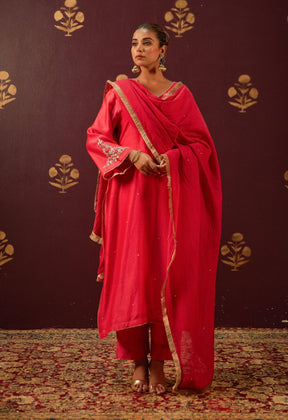 Crimson Splendor: Hand - Embroidered Chanderi Suit Set with Lace - Trimmed Dupatta - Tara - C - Tara