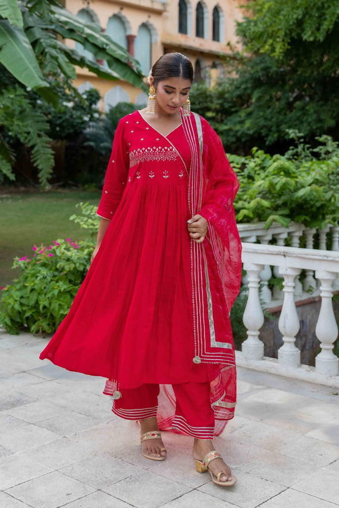 Delicate Red embroidery suit set - Tara-C-Tara