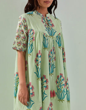 "Effortless Elegance: Green Hand Block Buti Printed Tiered Dress" - Tara - C - Tara