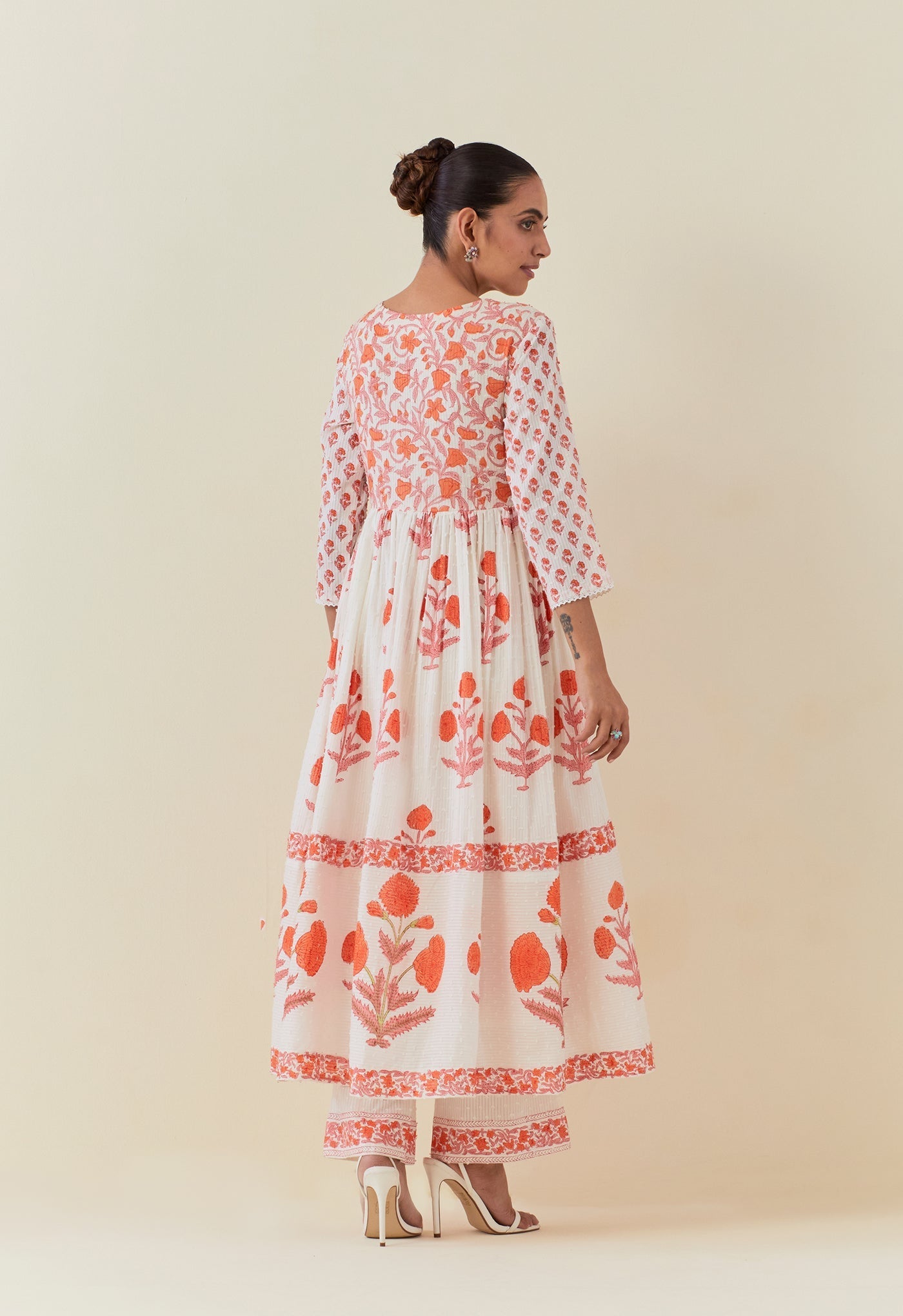 FLORAL HAND BLOCK PRINTED ANARKALI WITH DORIYA DUPATTA AND BOTTOMS - Tara - C - Tara