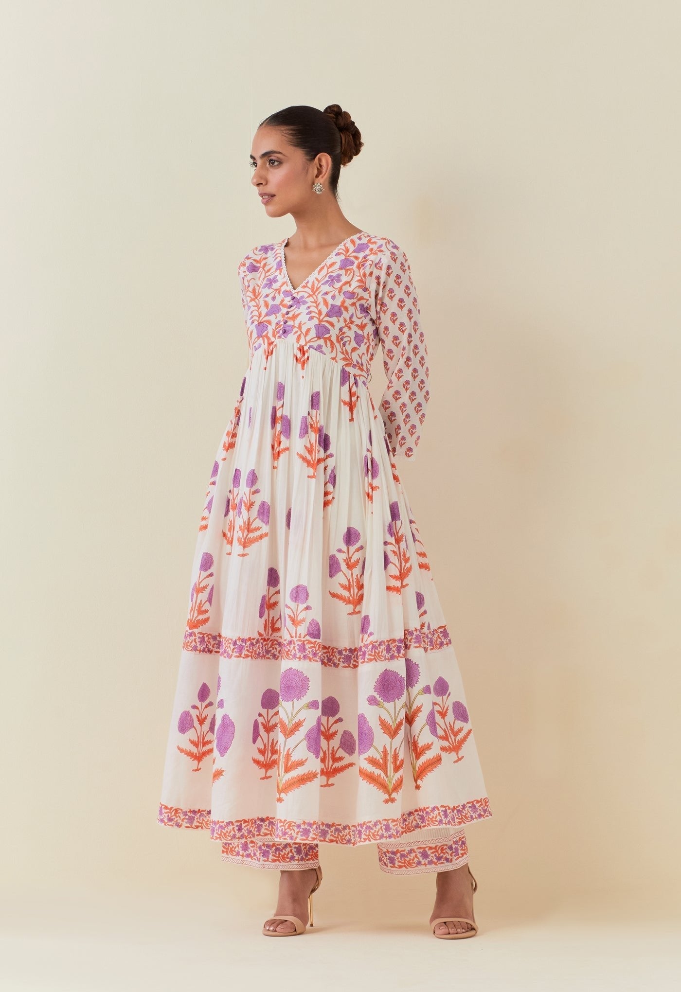 FLORAL HAND BLOCK PRINTED ANARKALI WITH DORIYA DUPATTA AND BOTTOMS - Tara - C - Tara