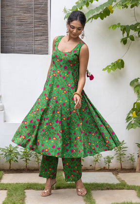 Green Pink Floral Printed kurta palazzo set with embroidered organza Dupatta - Tara-C-Tara