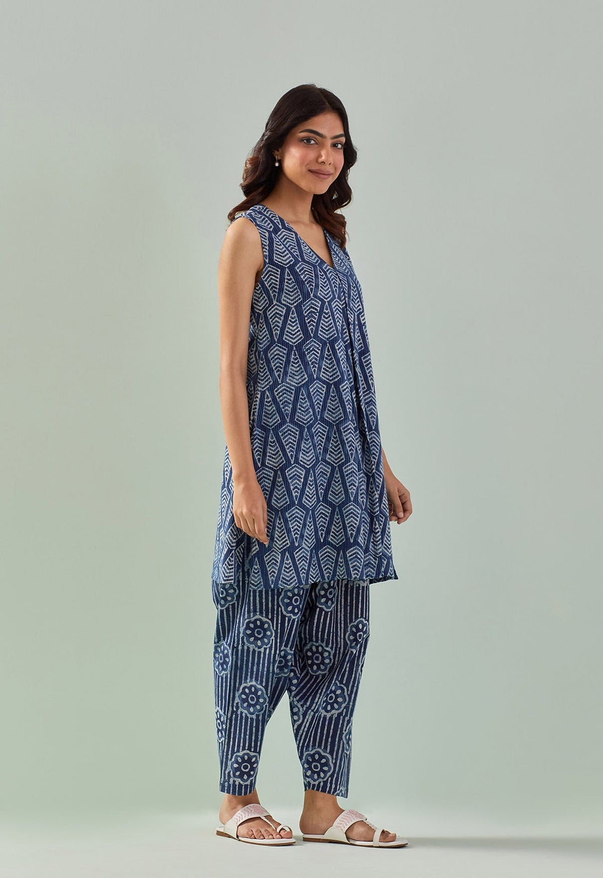Indigo hand block printed kurta with bottoms - Tara - C - Tara