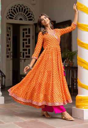 Orange and fuchsia pink eye printed tiered dress with palazzo and organza dupatta (3pc set) - Tara-C-Tara