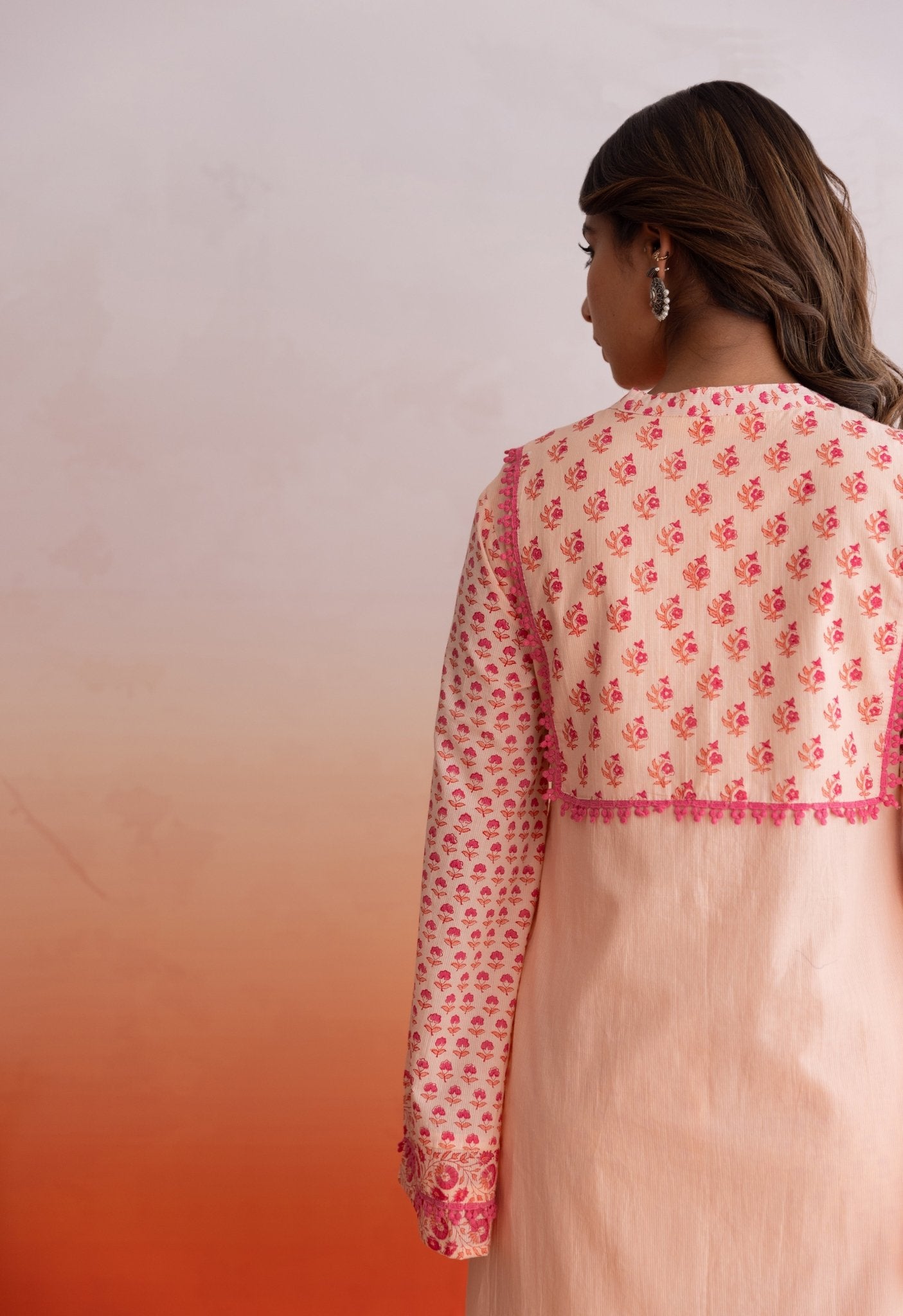 Peach Hand Block Printed Kurta Set With Doriya Dupatta - Tara - C - Tara