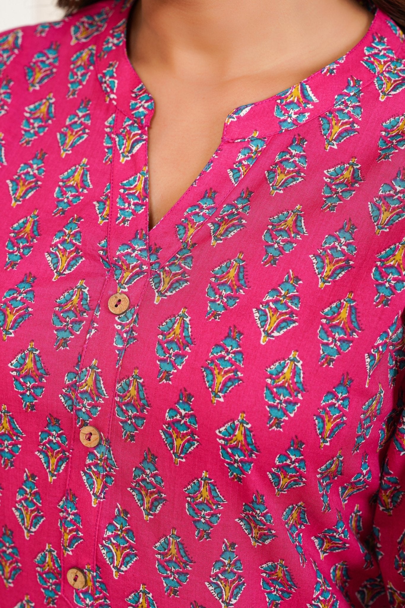 Pink Floral Buti Printed Kurta - Tara - C - Tara