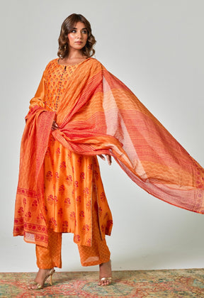 Radiant Fusion: Traditional Elegance in Orange - Red Floral Chanderi Handblock Printed suit set - Tara - C - Tara