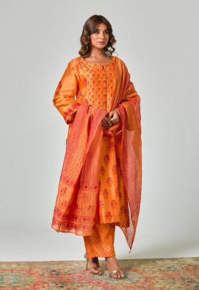 Radiant Fusion: Traditional Elegance in Orange - Red Floral Chanderi Handblock Printed suit set - Tara - C - Tara