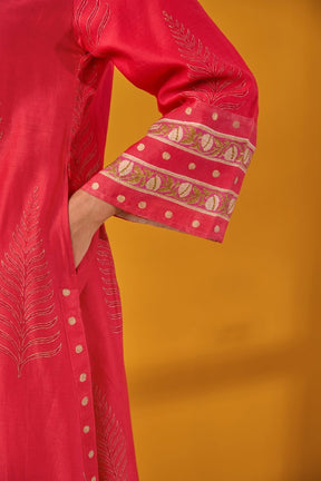 Red Hand Block Printed Chanderi Kurta Set With Dupatta - Tara - C - Tara