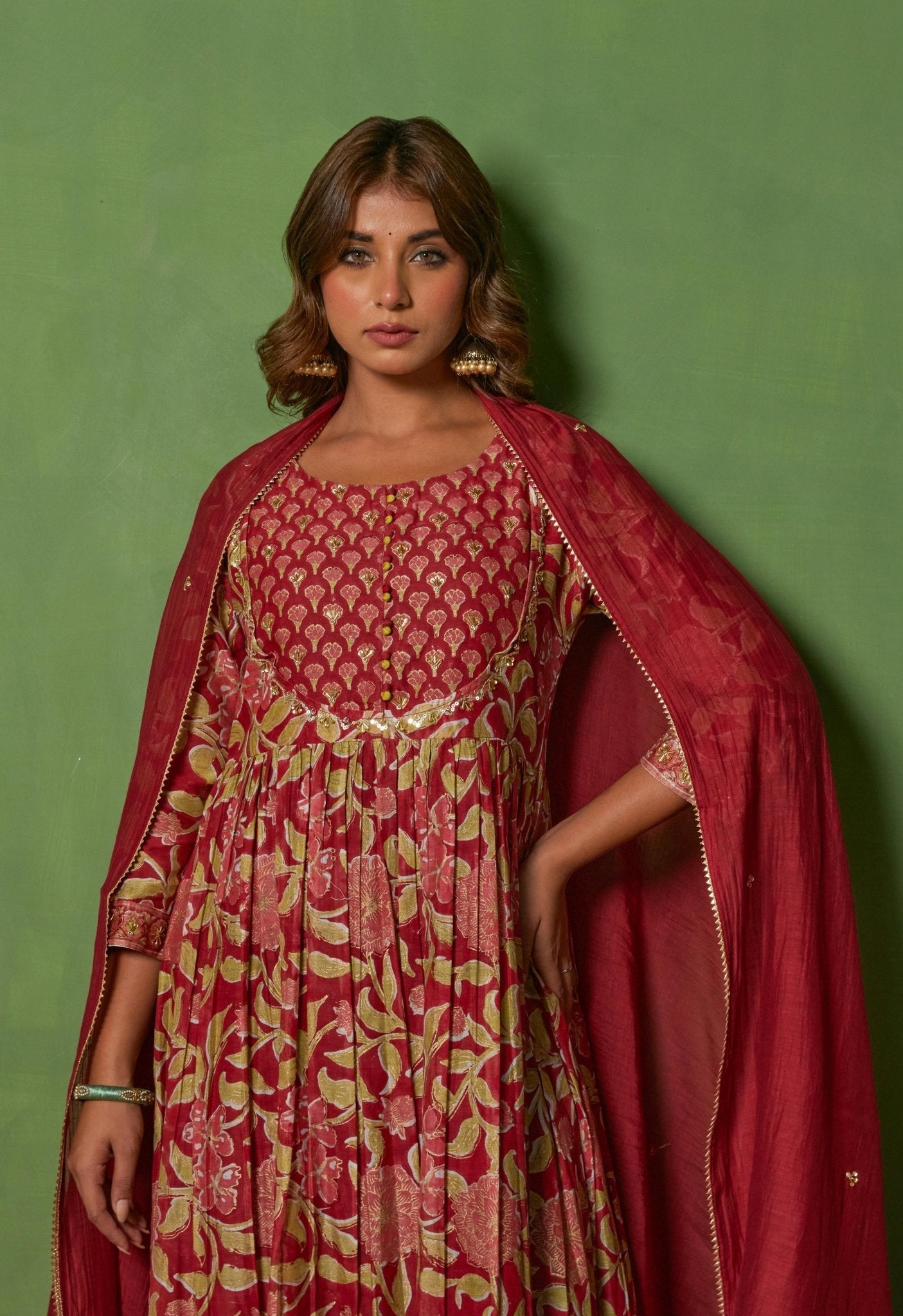 Red Majesty: Hand - Cut Dana Work Suit Set with Lace - Up Dupatta - Tara - C - Tara