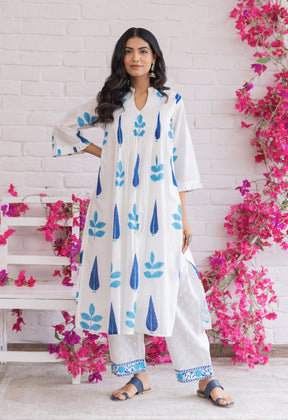 WHITE AND BLUE HAND BLOCK PRINTED KURTA WITH BOTTOMS - Tara - C - Tara