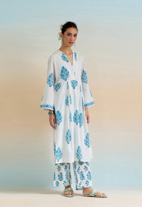 WHITE HANDF BLOCK PRINTED KURTA PALAZZO SET WITH DORIYA DUPATTA - Tara-C-Tara