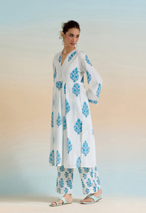 WHITE HANDF BLOCK PRINTED KURTA PALAZZO SET WITH DORIYA DUPATTA - Tara-C-Tara