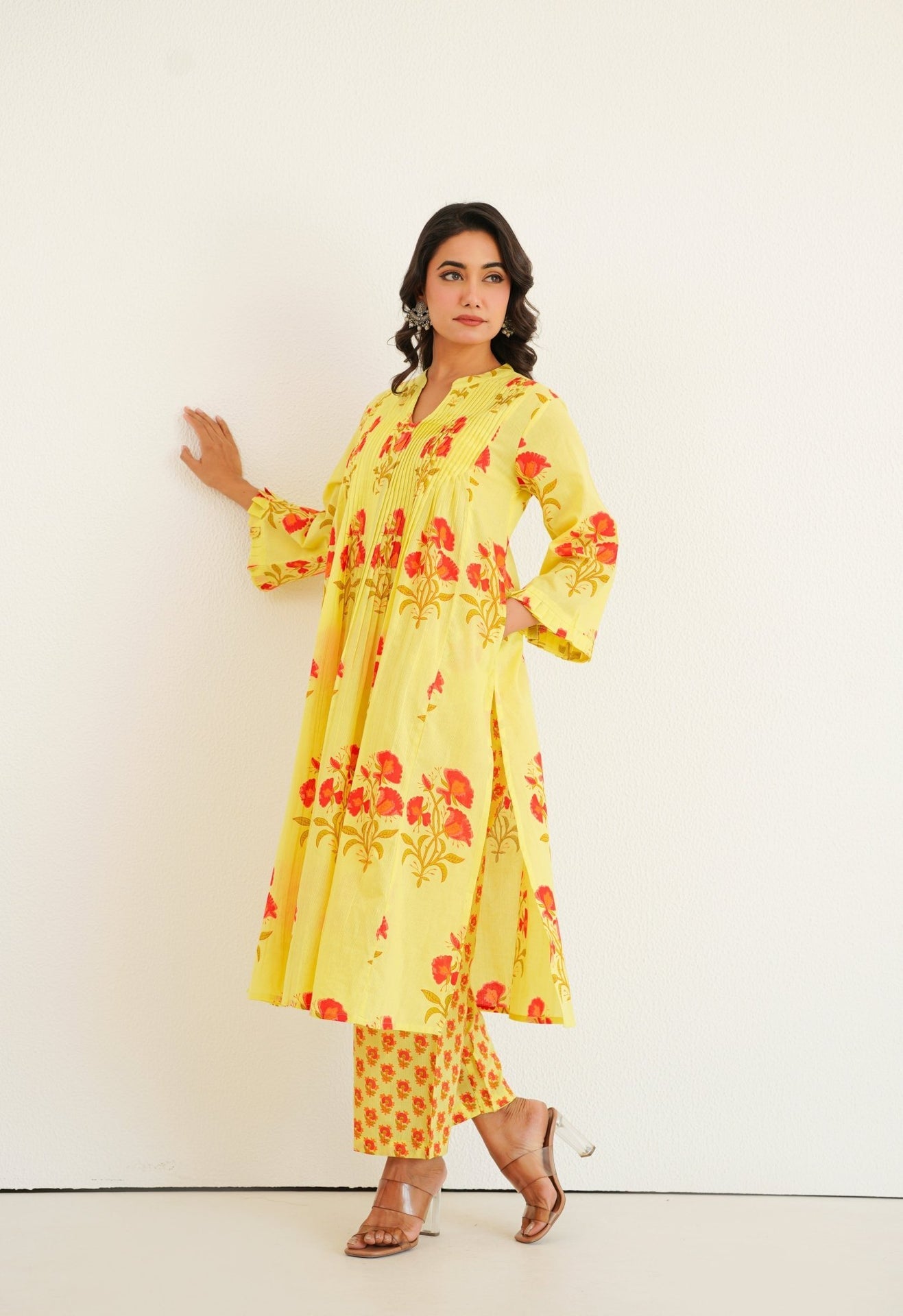 Yellow floral Printed Kurta with Bottom - Tara - C - Tara