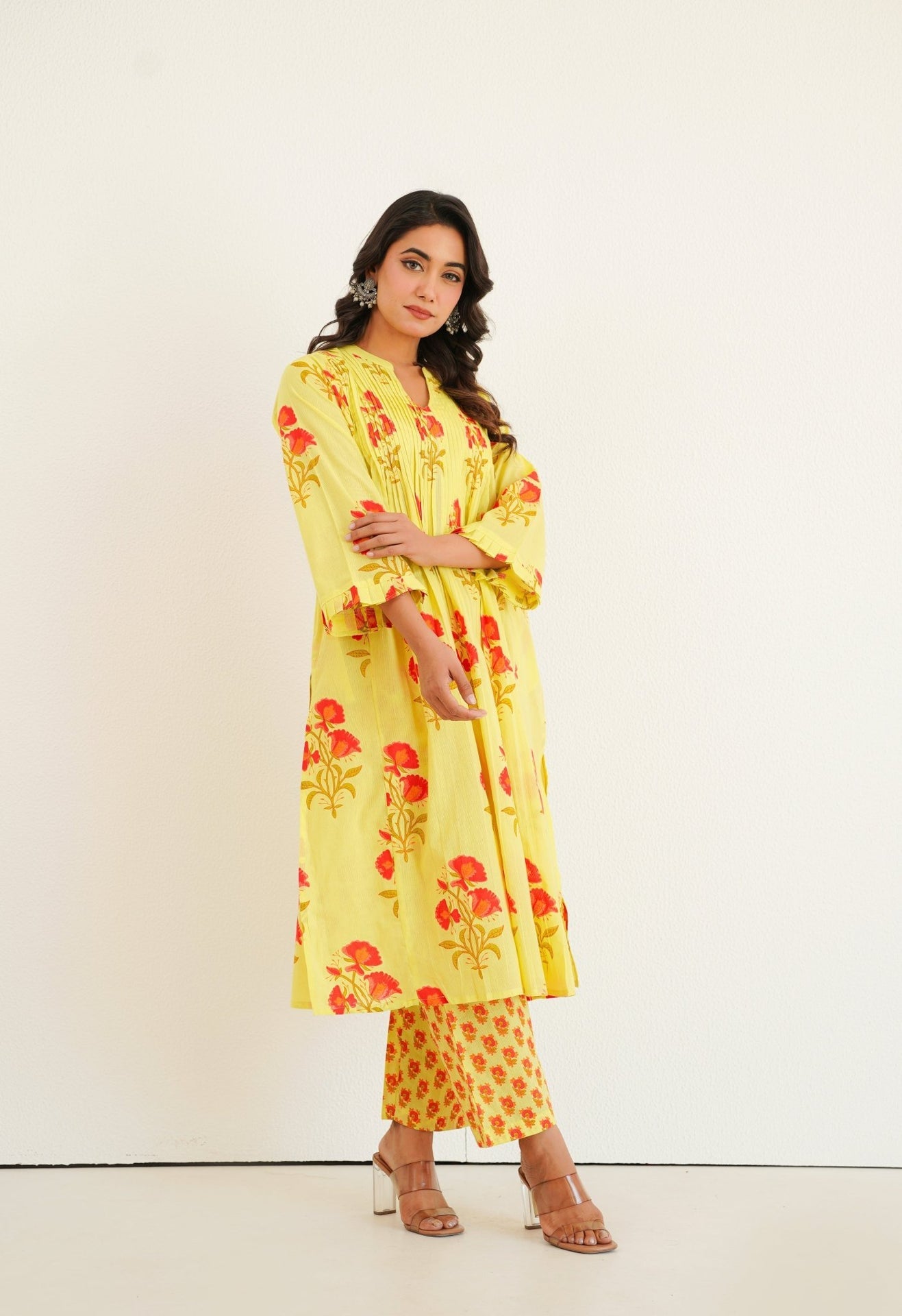 Yellow floral Printed Kurta with Bottom - Tara - C - Tara