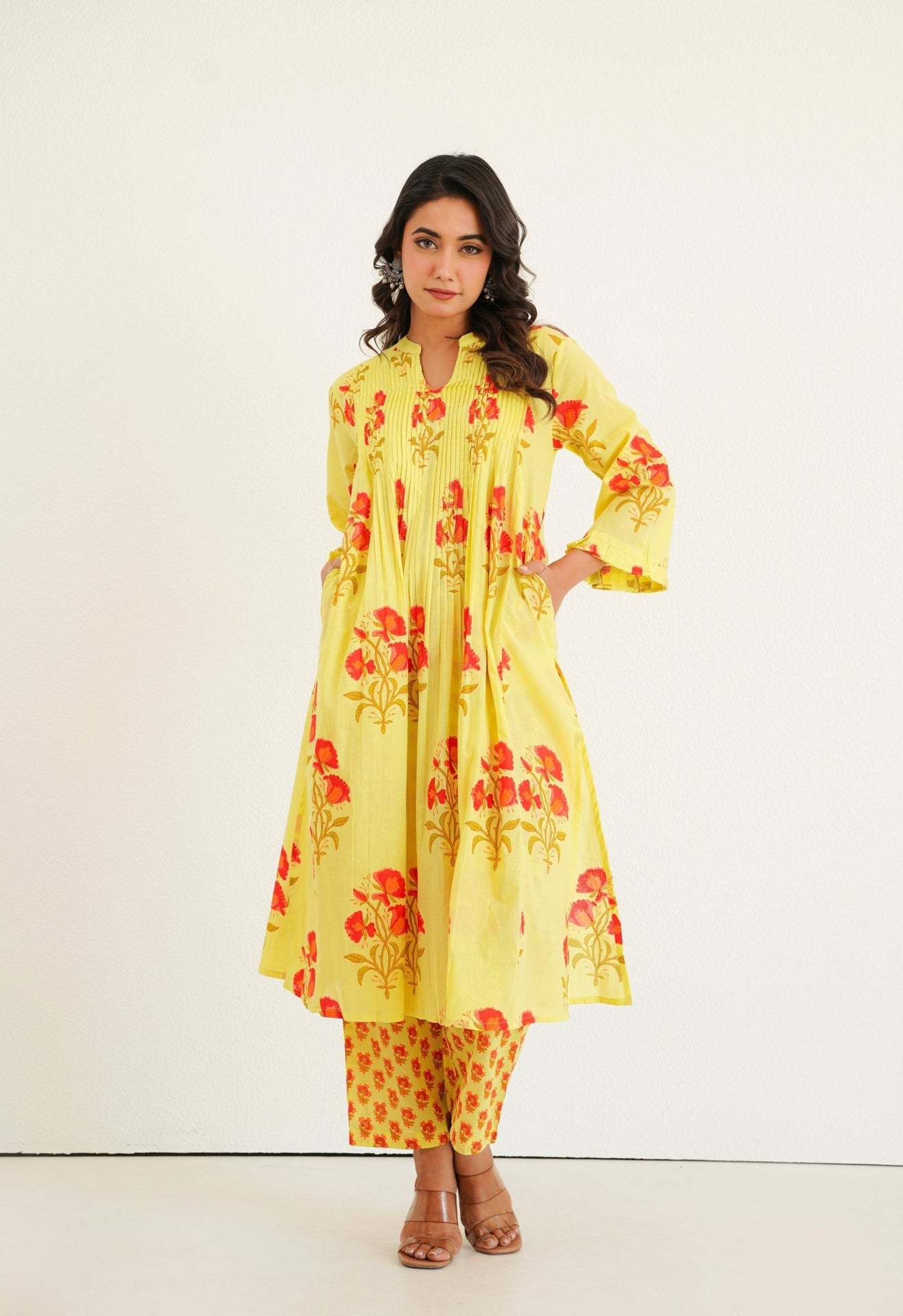 Yellow floral Printed Kurta with Bottom - Tara - C - Tara